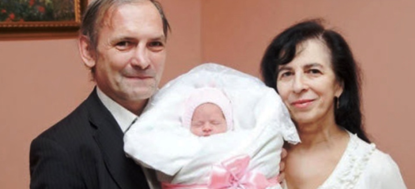 Родила детей с разницей в 34 года
