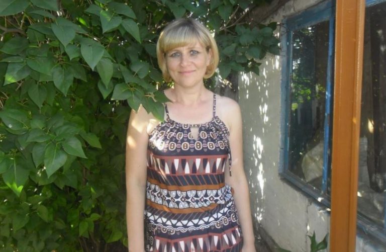 Ольга випадково почула, як чоловік і його 20-річна ко ханка обговорювали її, називаючи сухофруктом . Того вечора вона вирішила помститися.